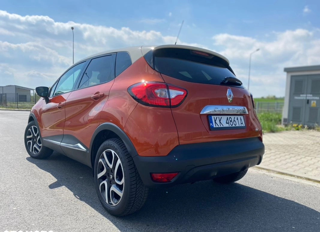 Renault Captur cena 40999 przebieg: 103000, rok produkcji 2013 z Chełmża małe 436